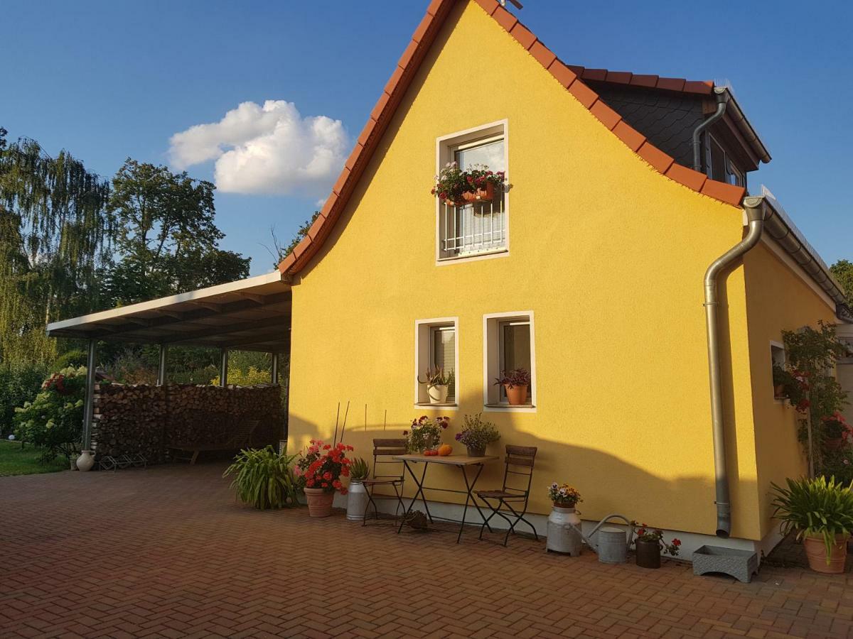 Ferienwohnung Kleines Zuhause Magdeburg Exterior foto