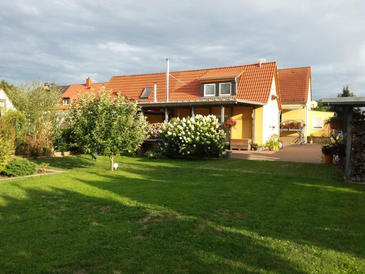 Ferienwohnung Kleines Zuhause Magdeburg Exterior foto